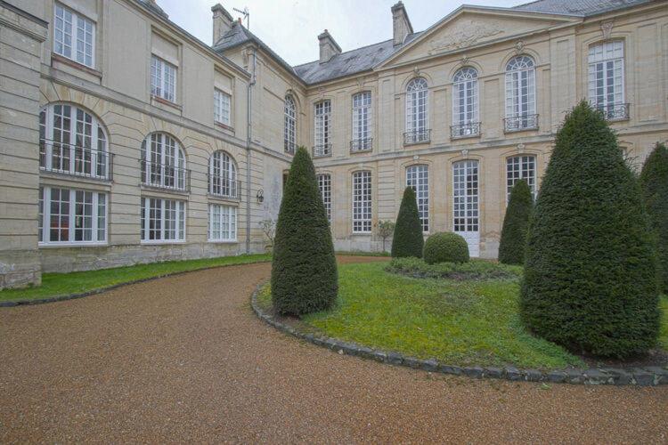 Heritage Apartment In Bayeux Near Museum Of Art Luaran gambar