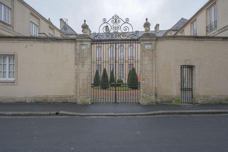 Heritage Apartment In Bayeux Near Museum Of Art Luaran gambar